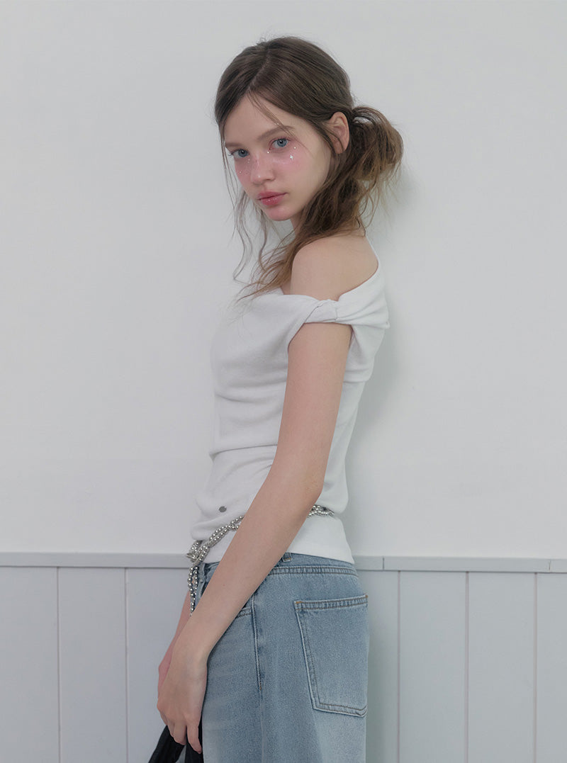 Mete Twisted Asymmetrical Off-Shoulder T-Shirt