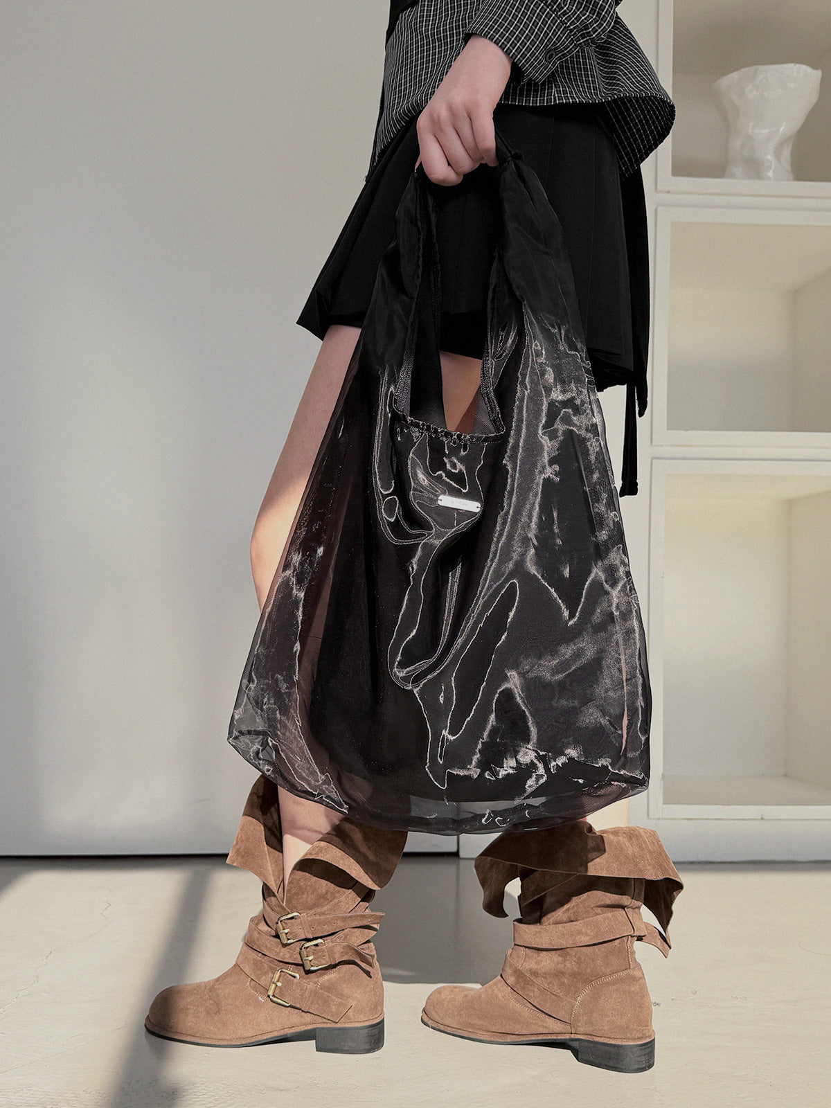 Kant sheer hobo bag