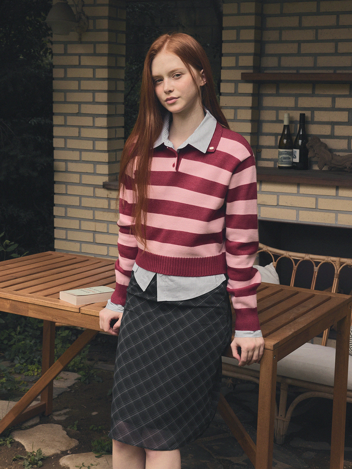Nuo Stripe Contrast Collar Long Sleeve Knit