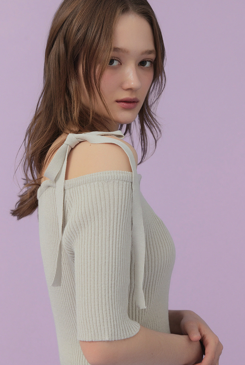 Inlove Asymmetric Off-Shoulder Short-Sleeve Knit