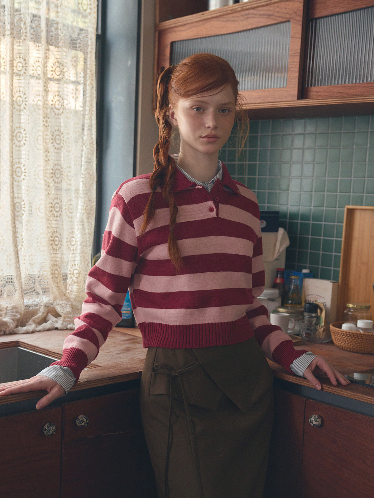 Nuo Stripe Contrast Collar Long Sleeve Knit