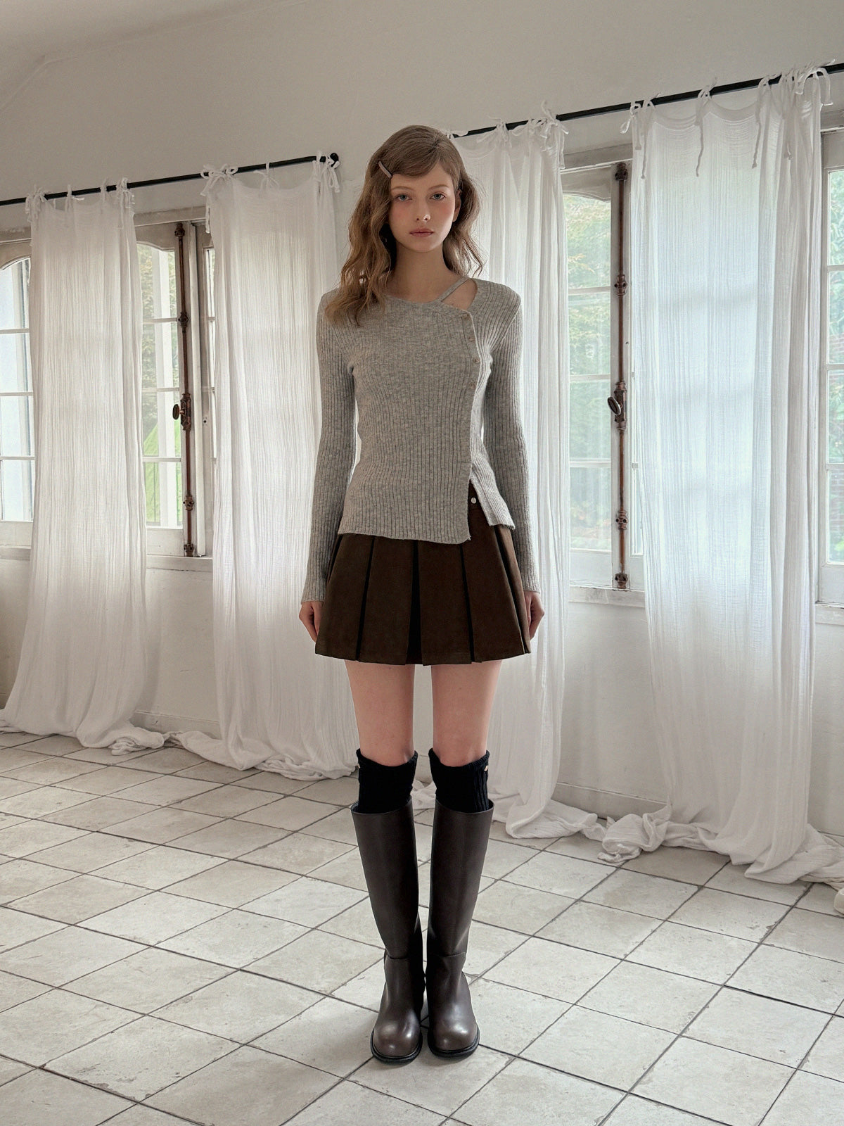 Apode Suede Pleated Mini Skirt (with Belt)