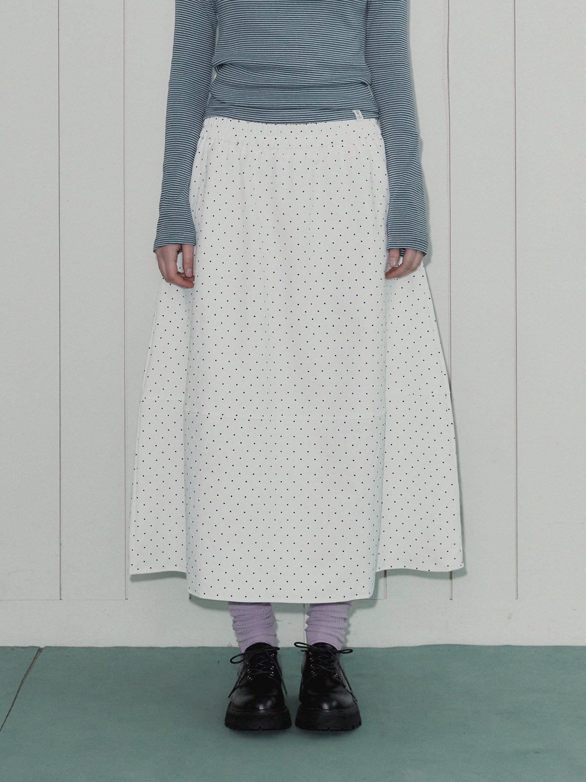 Des Dot Banded Flare Long Skirt