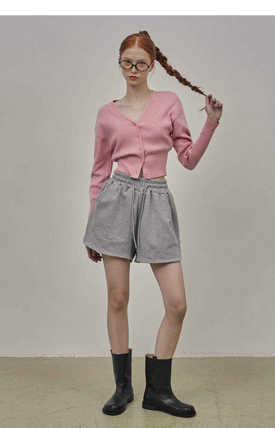 【TWEE】Anu Lovely Basic V-Neck Cardigan