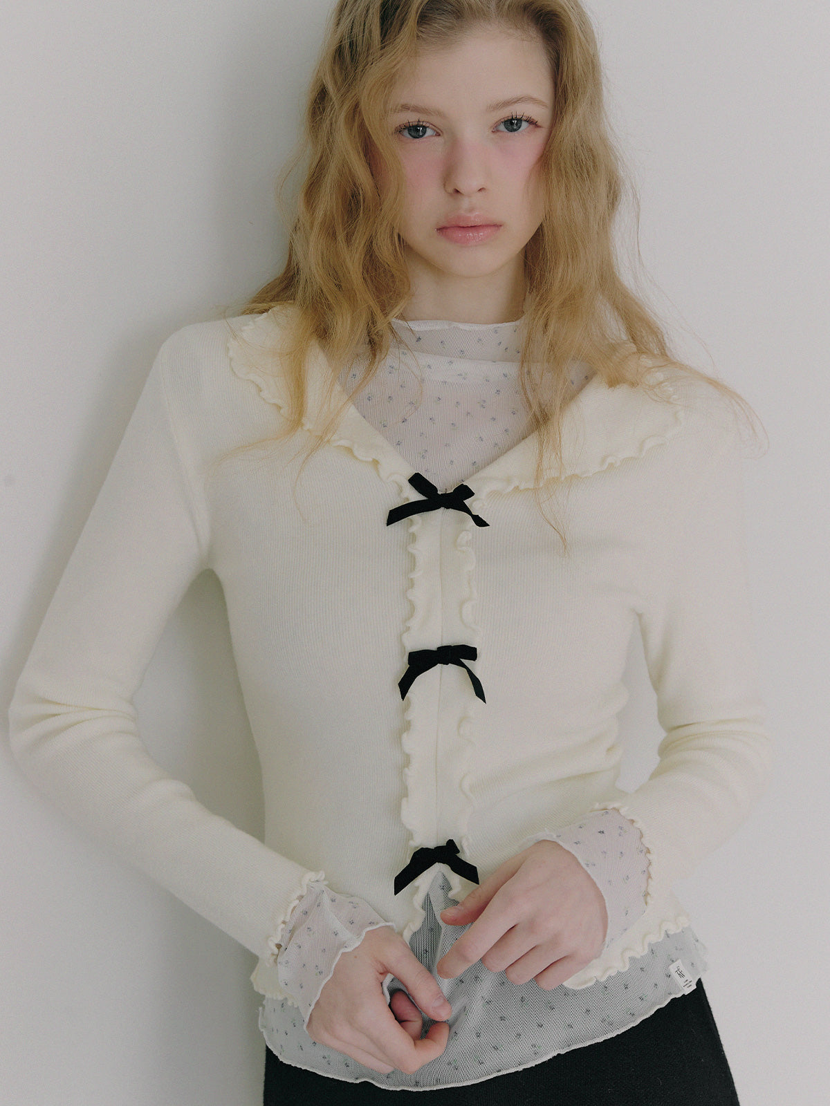 Newb Ribbon Frill Knit Top