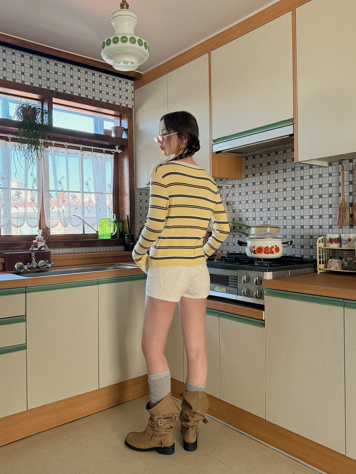 Tico Velour Short Pants