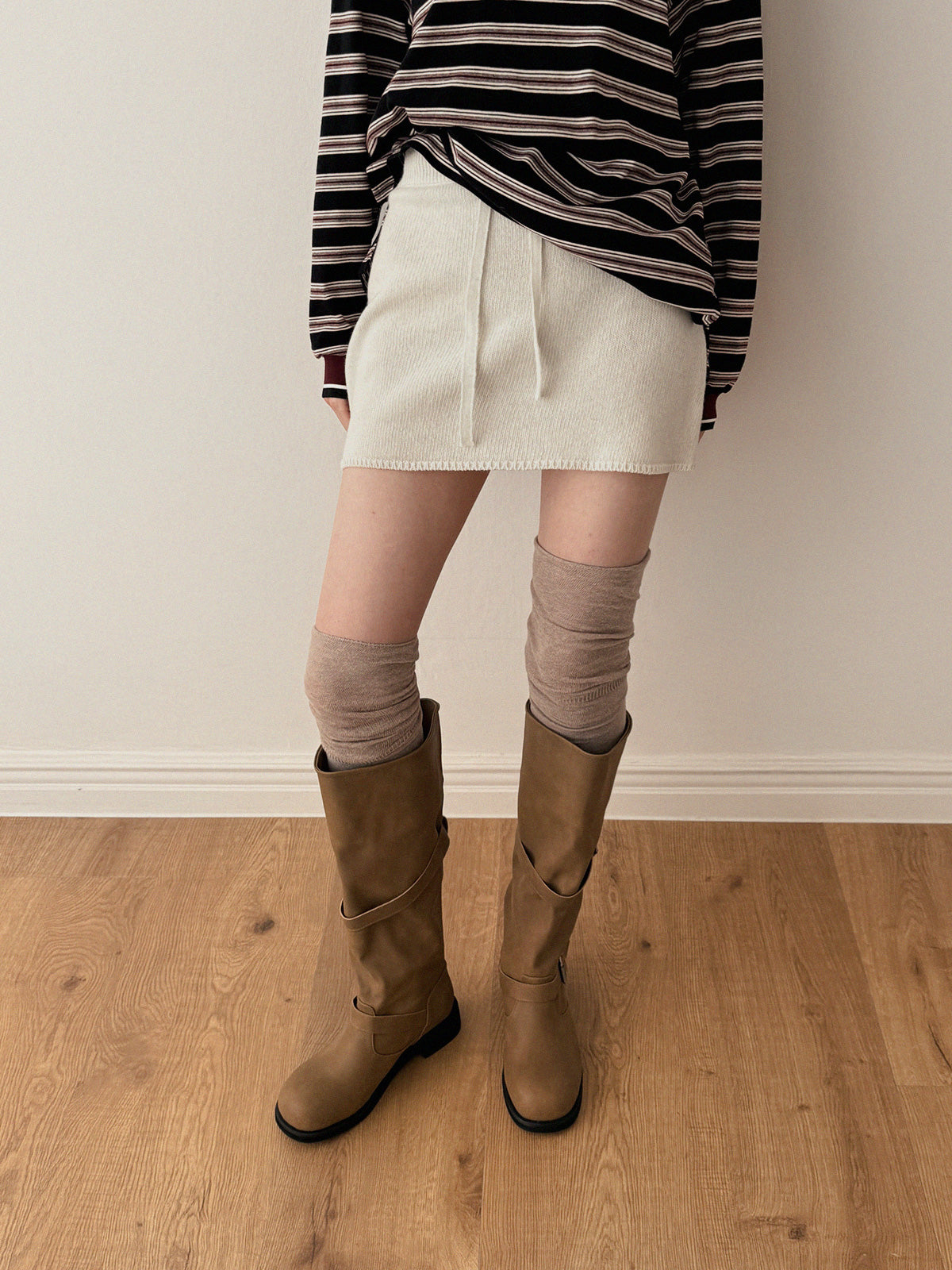 Myutin Banding Knit Mini Skirt