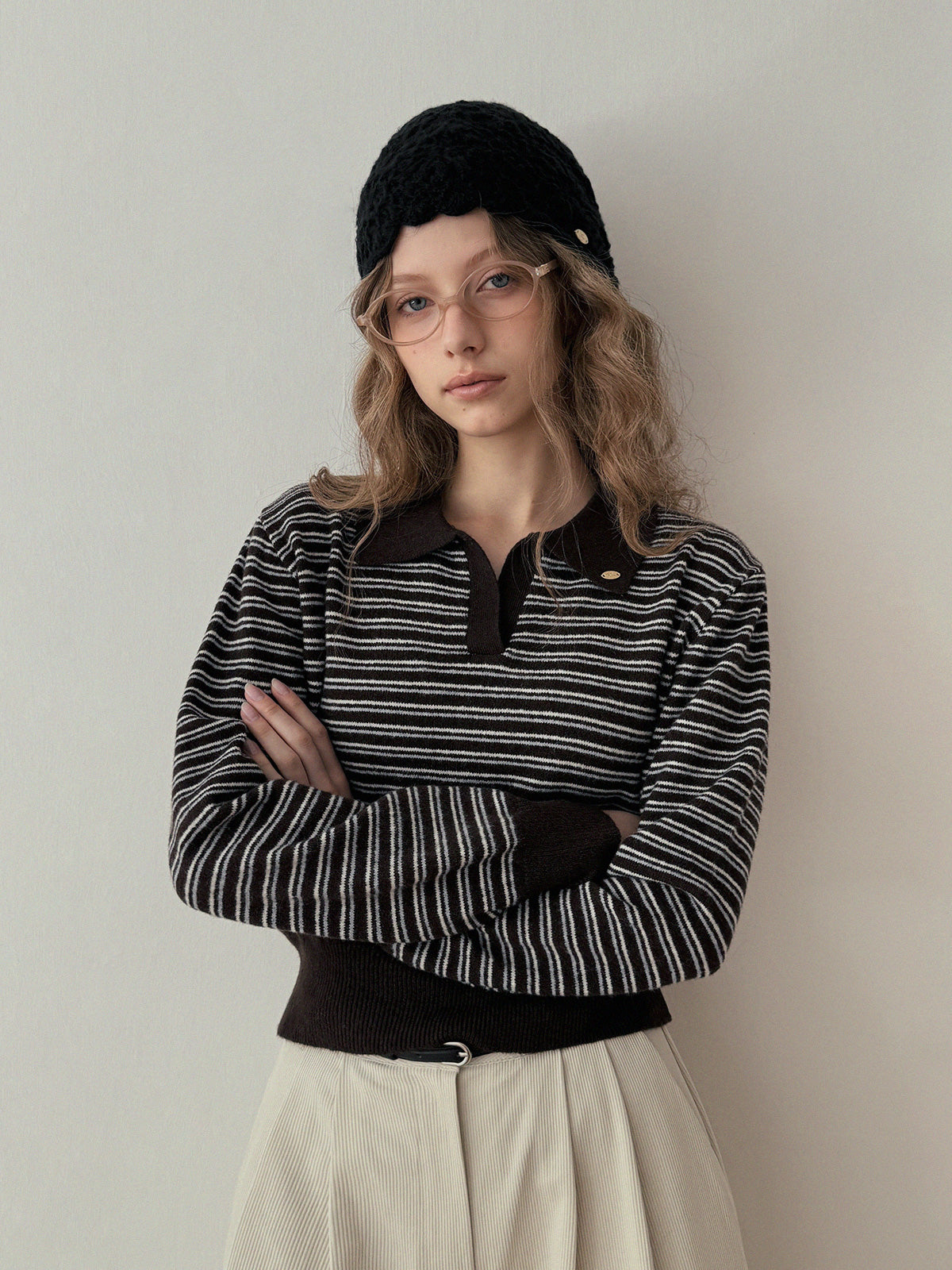 Stun Stripe Collar Long Sleeve Knit