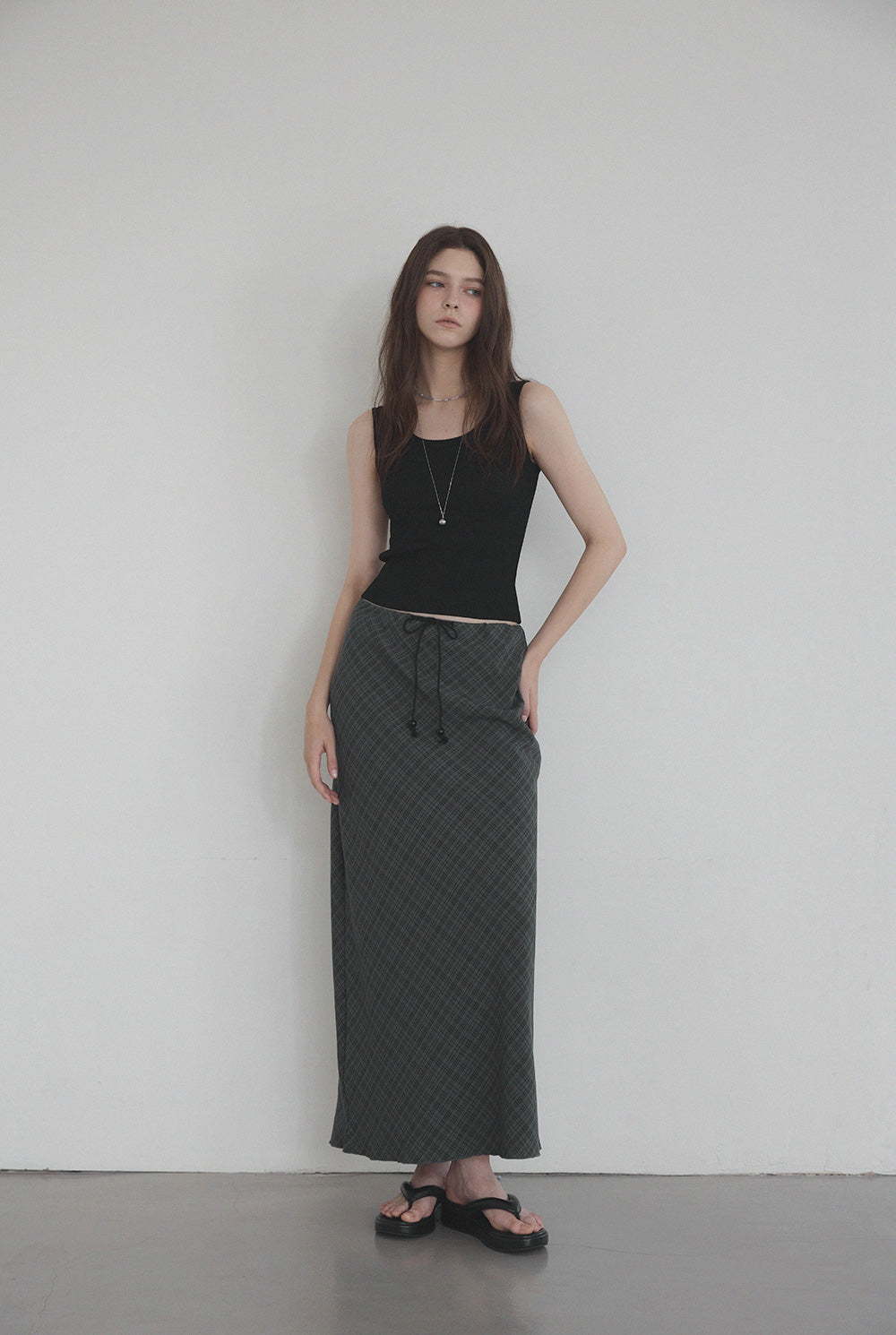 Nukin U-Neck Knit Sleeveless