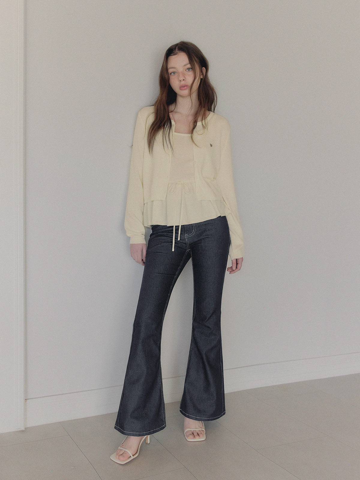 Aulde flare sleeveless cardigan set