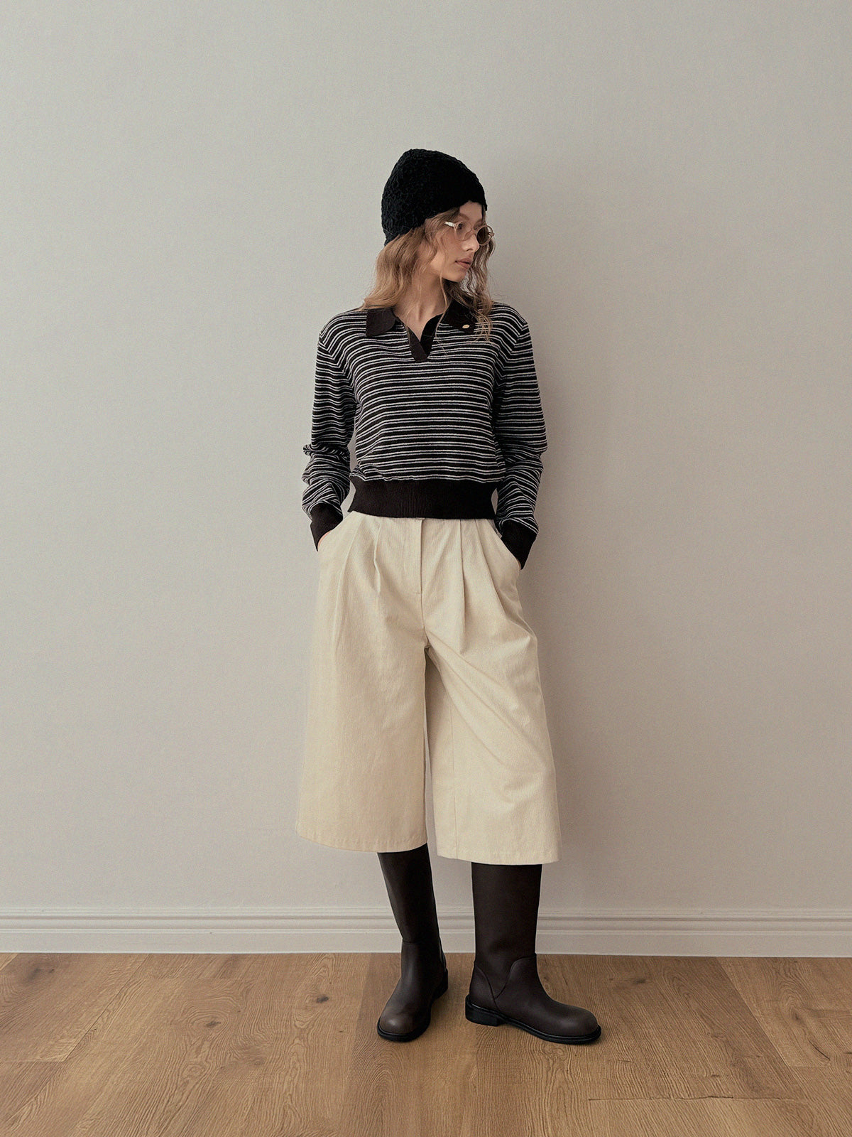 Stun Stripe Collar Long Sleeve Knit