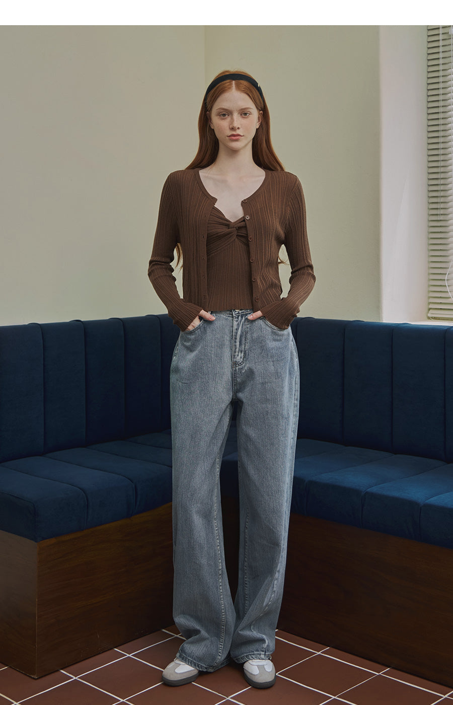 Muton Twist Sleeveless & Cardigan Set