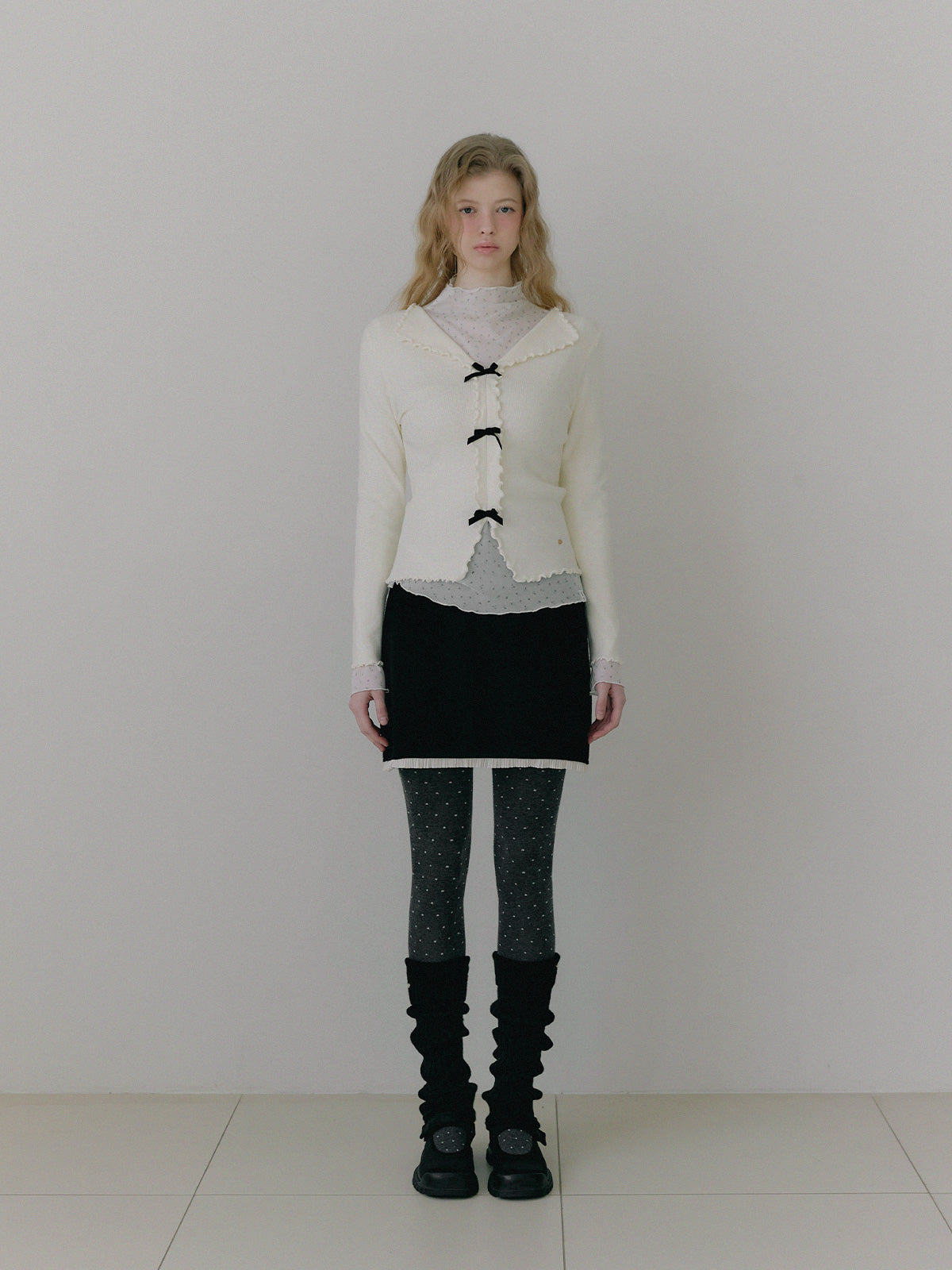 Newb Ribbon Frill Knit Top