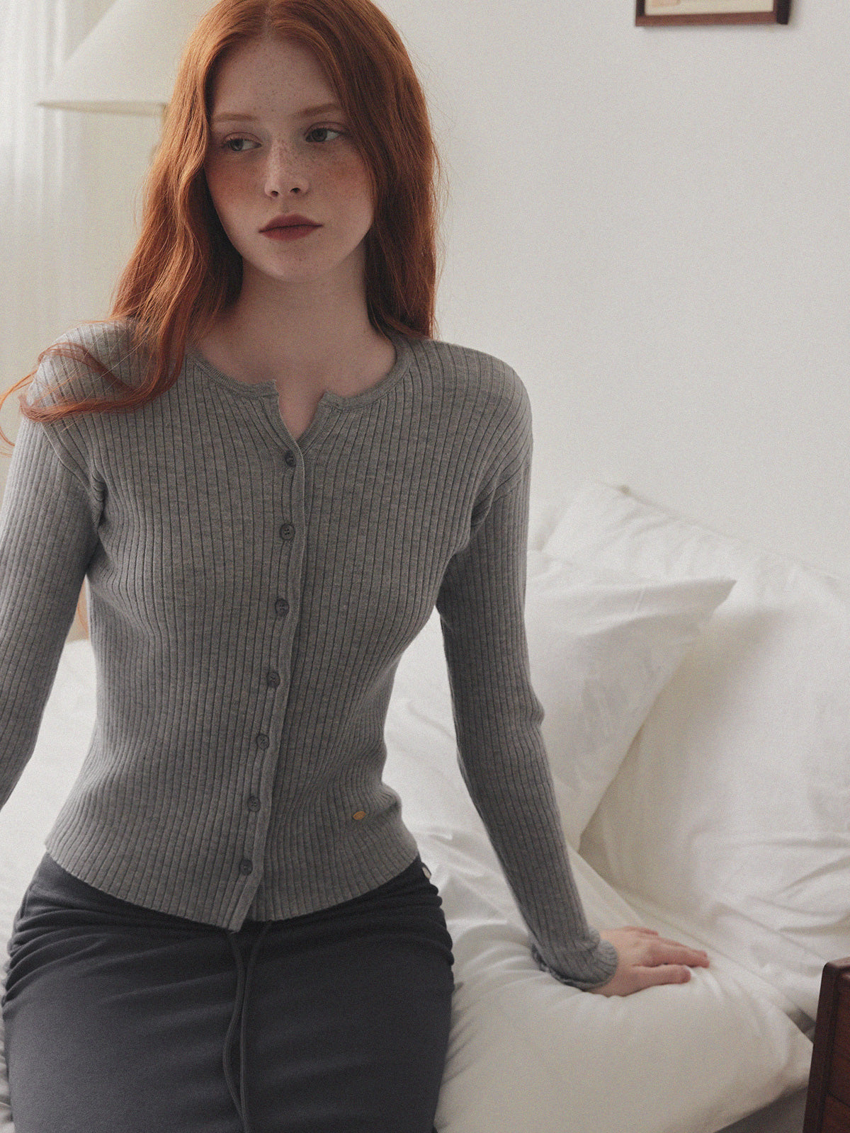 【TWEE】Juvied Button Ribbed Cardigan