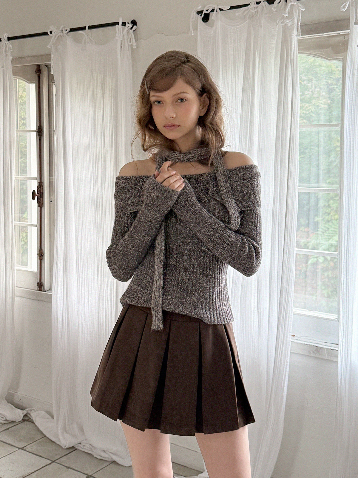 Apode Suede Pleated Mini Skirt (with Belt)