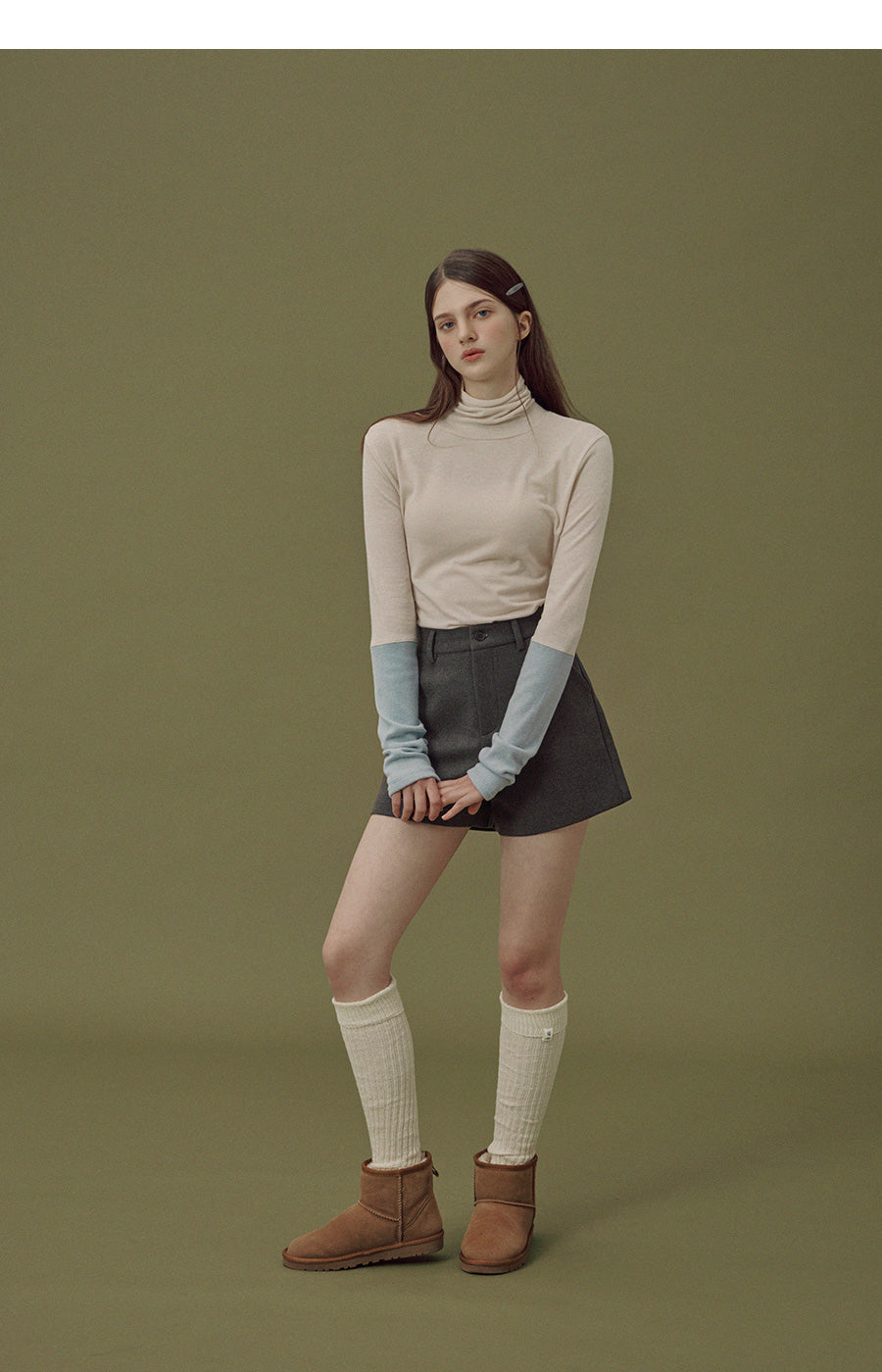 Bailey Sleeve Color-Block Turtleneck