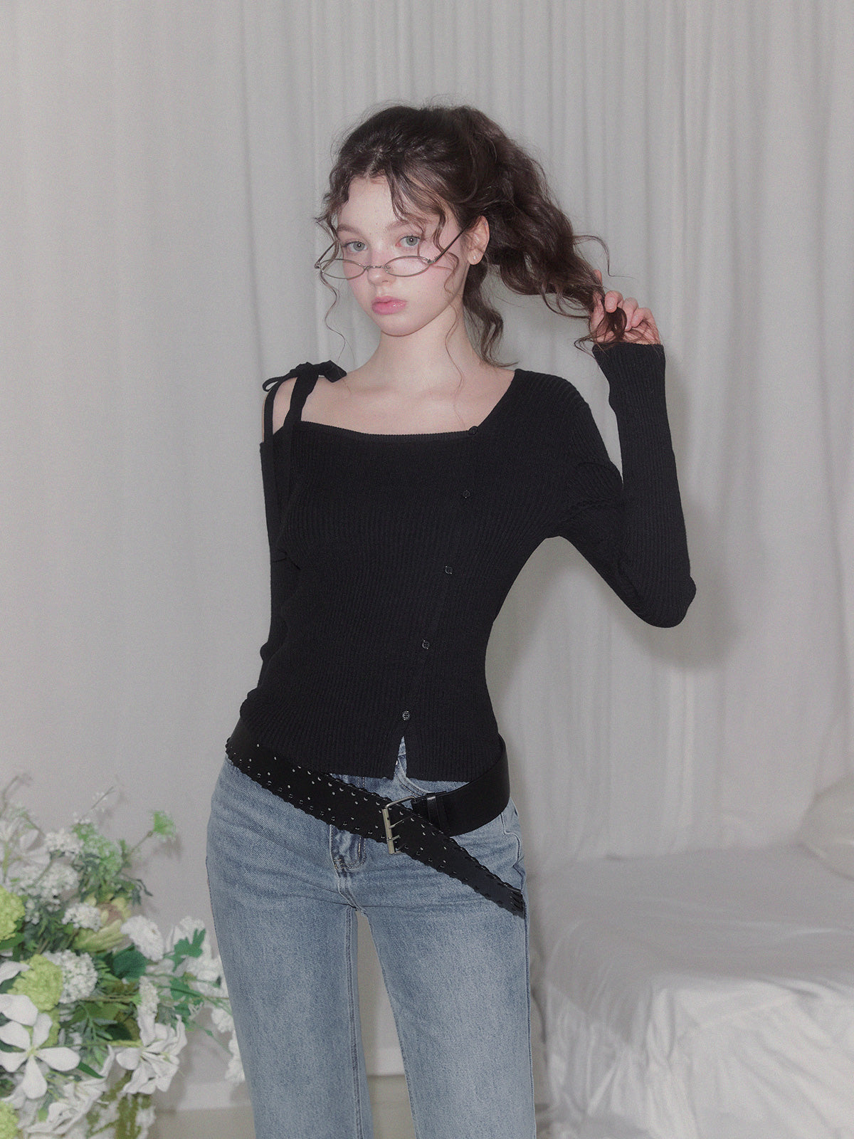 [TWEE] Morica Asym Off-Shoulder Long Sleeve Knit