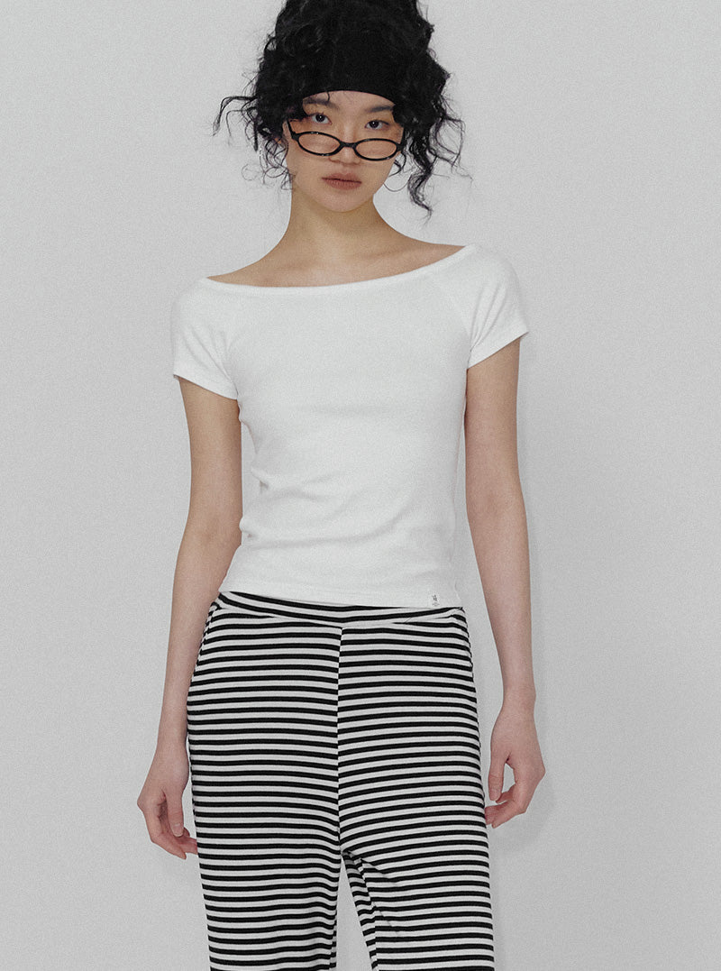 [TWEE] Velvo Basic Off-Shoulder Short-Sleeve Tee