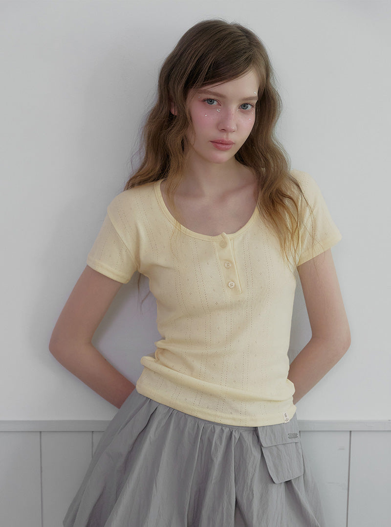 Binet button punching short sleeve t-shirt