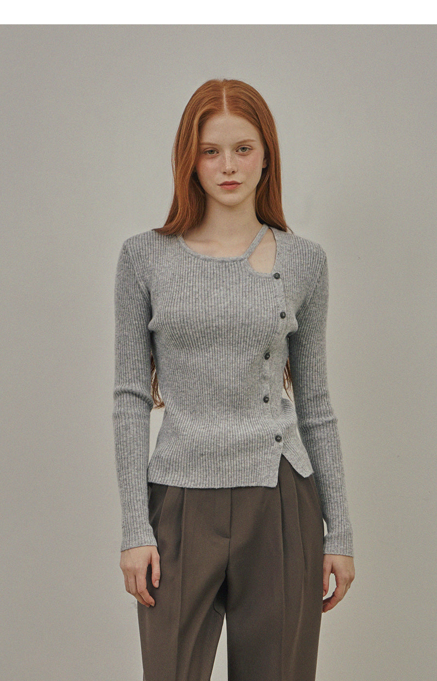 [TWEE] Erchi Cutoff Button Knit