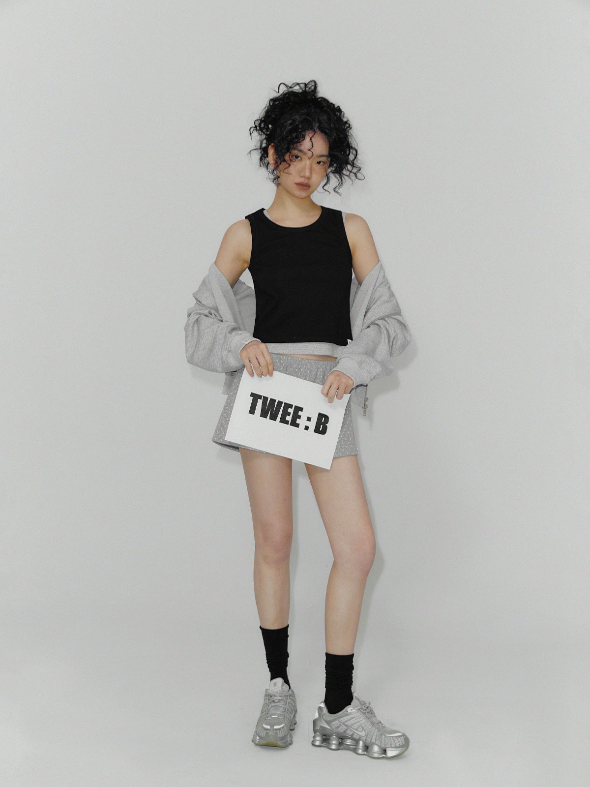 [TWEE] Pratt Basic U-Neck Crop Sleeveless