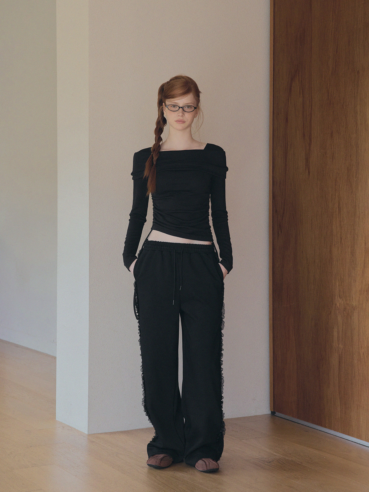 [TWEE] Dwin 2-Way Drape Strap Long Sleeve Tee
