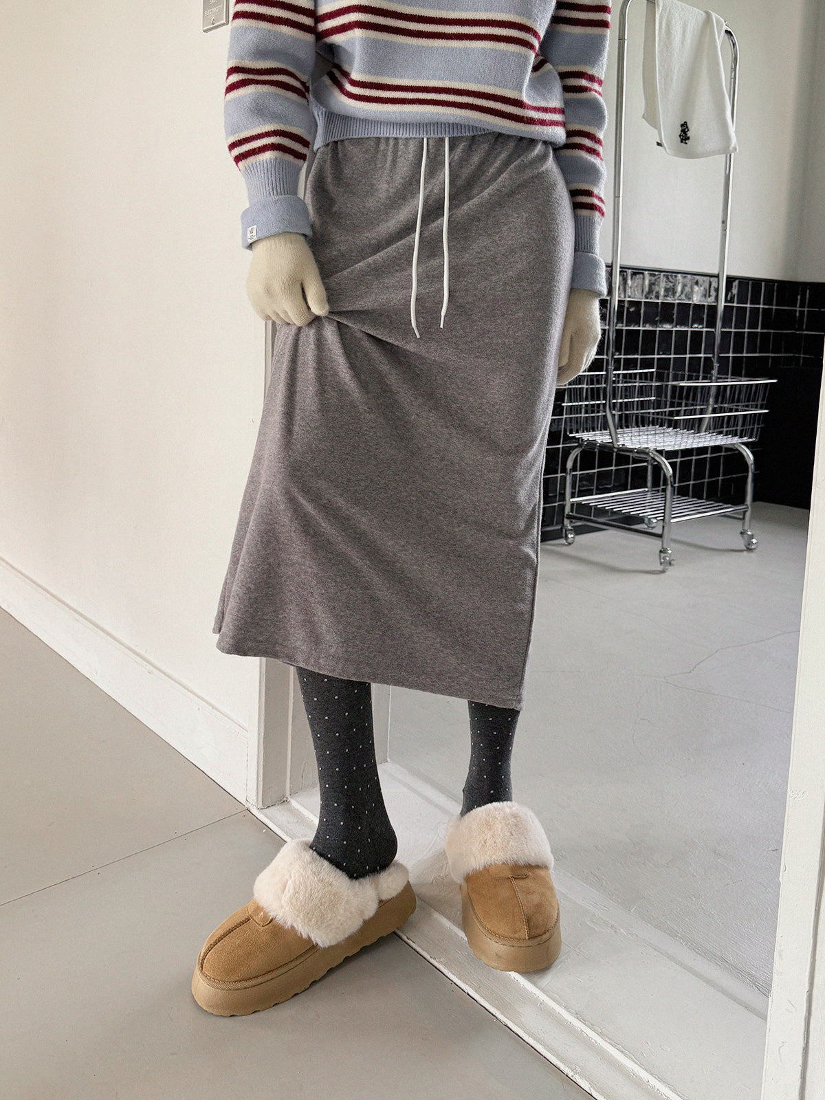 [TWEE] 엘루나 플리스 안감 밴딩 롱 스커트