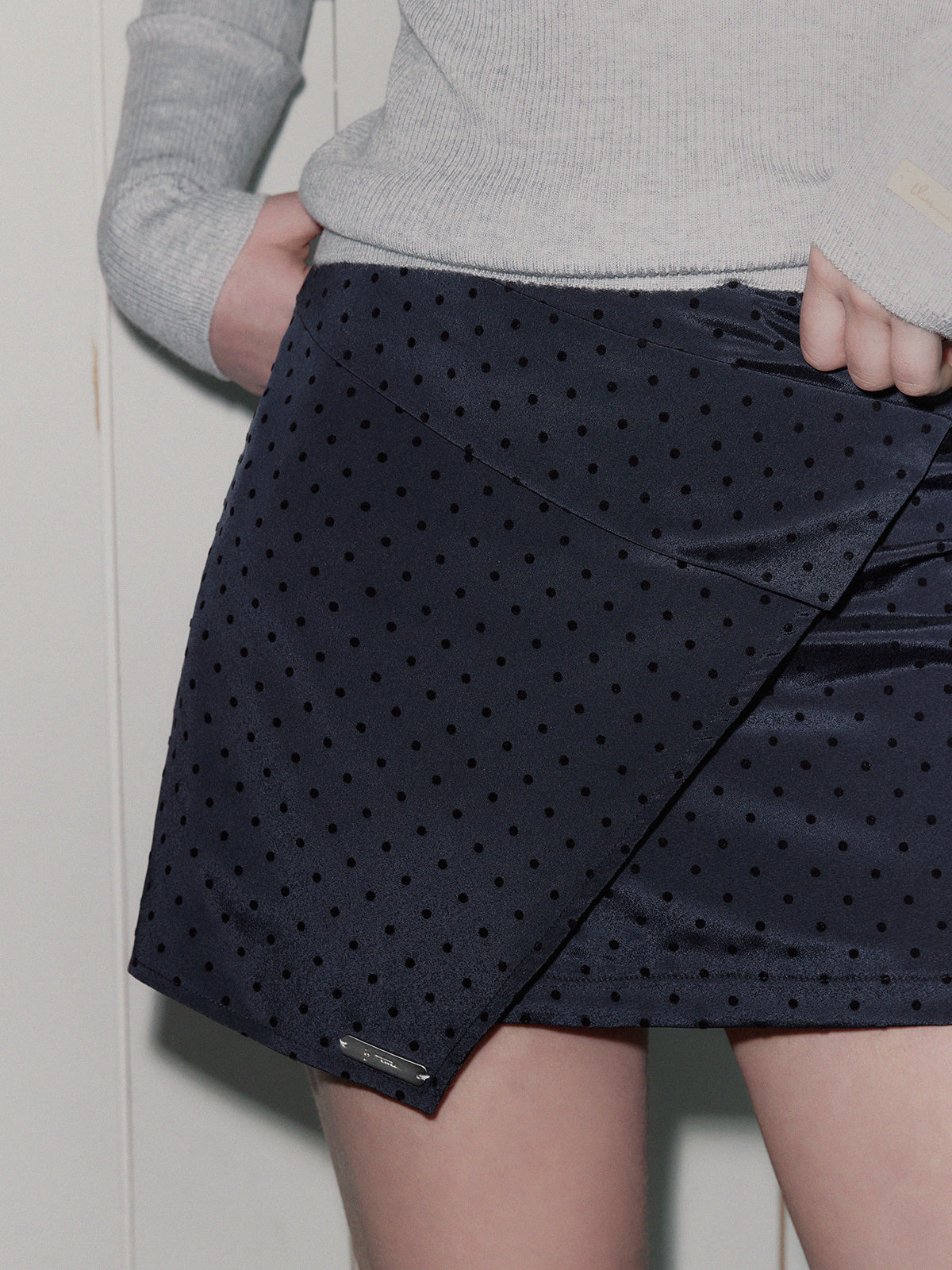 [TWEE] Belvid Dot Wrap Mini Skirt