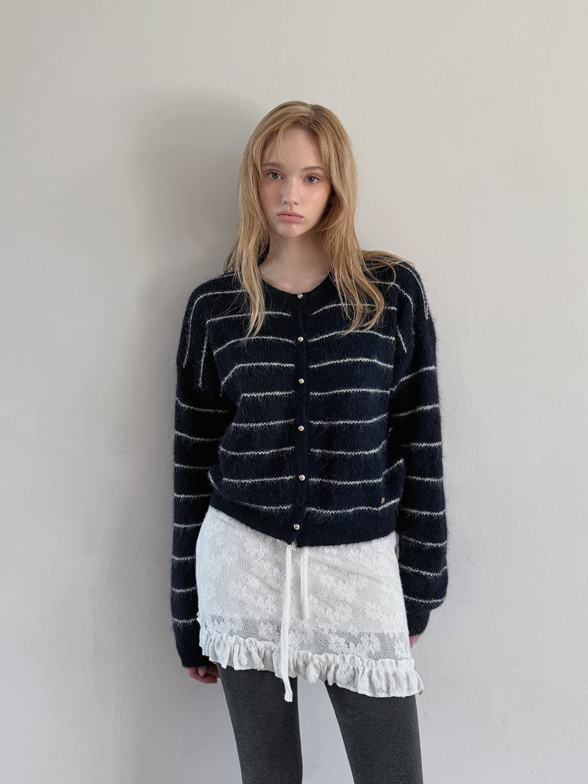 [TWEE] Cardigan a bottoni a righe lavorato a maglia