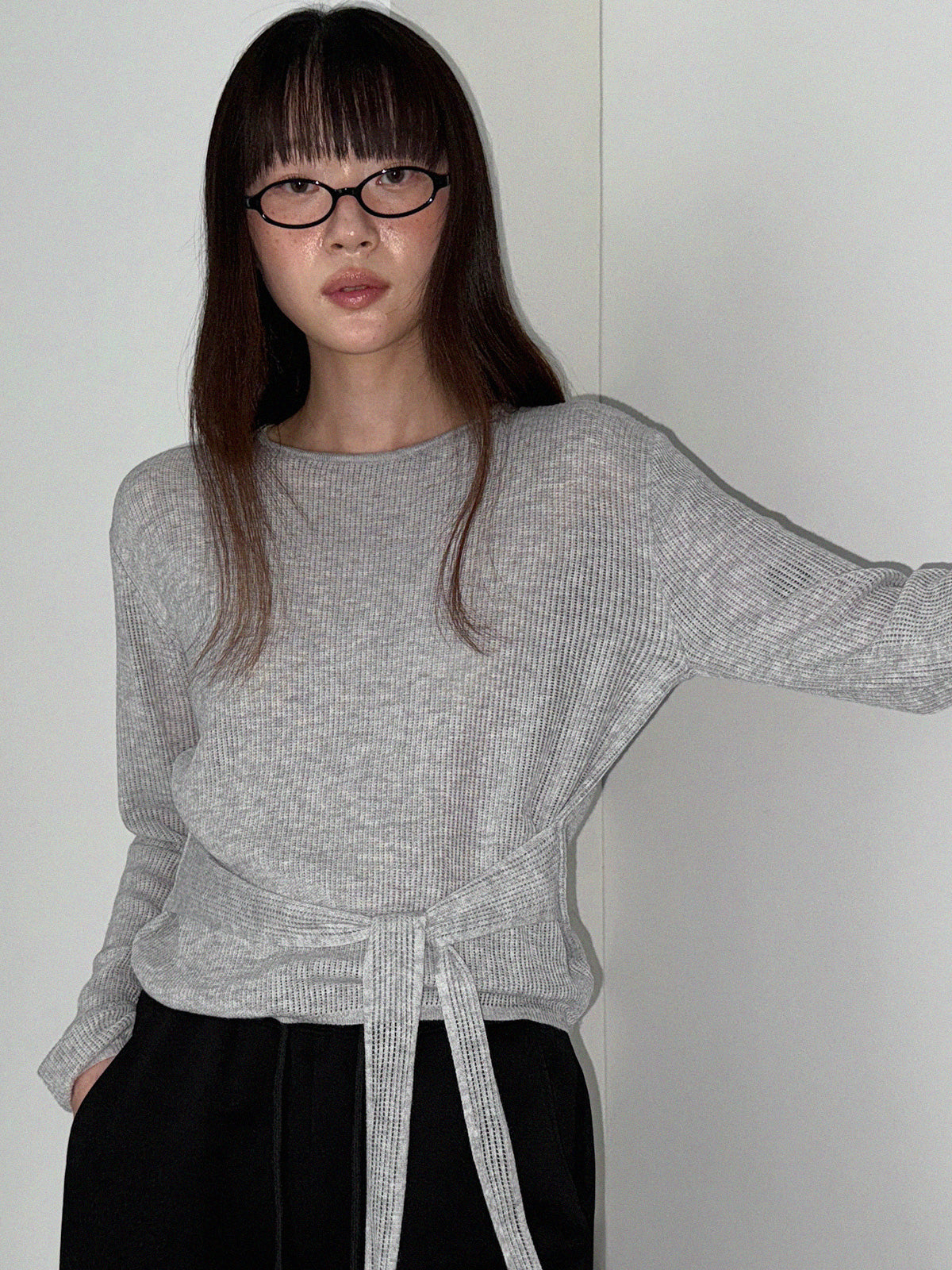[TWEE ]Tuna eyelet strap long-sleeve knit