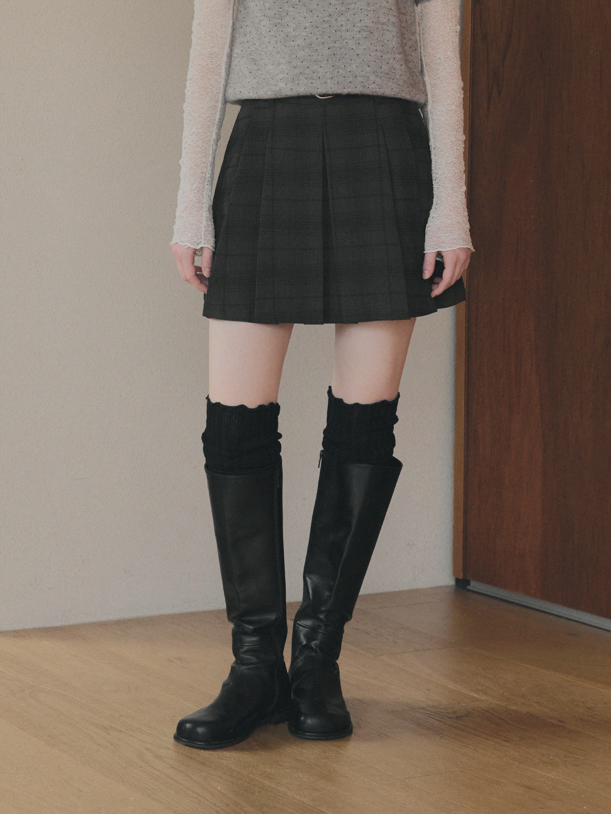 [TWEE] Roben Check Pleated Mini Skirt (with Belt Set)