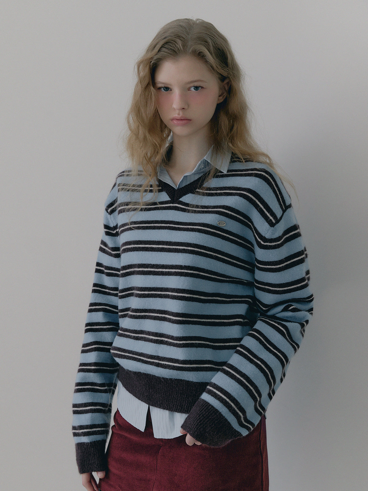 [TWEE] Coder Stripe V-Ausschnitt Stricktop