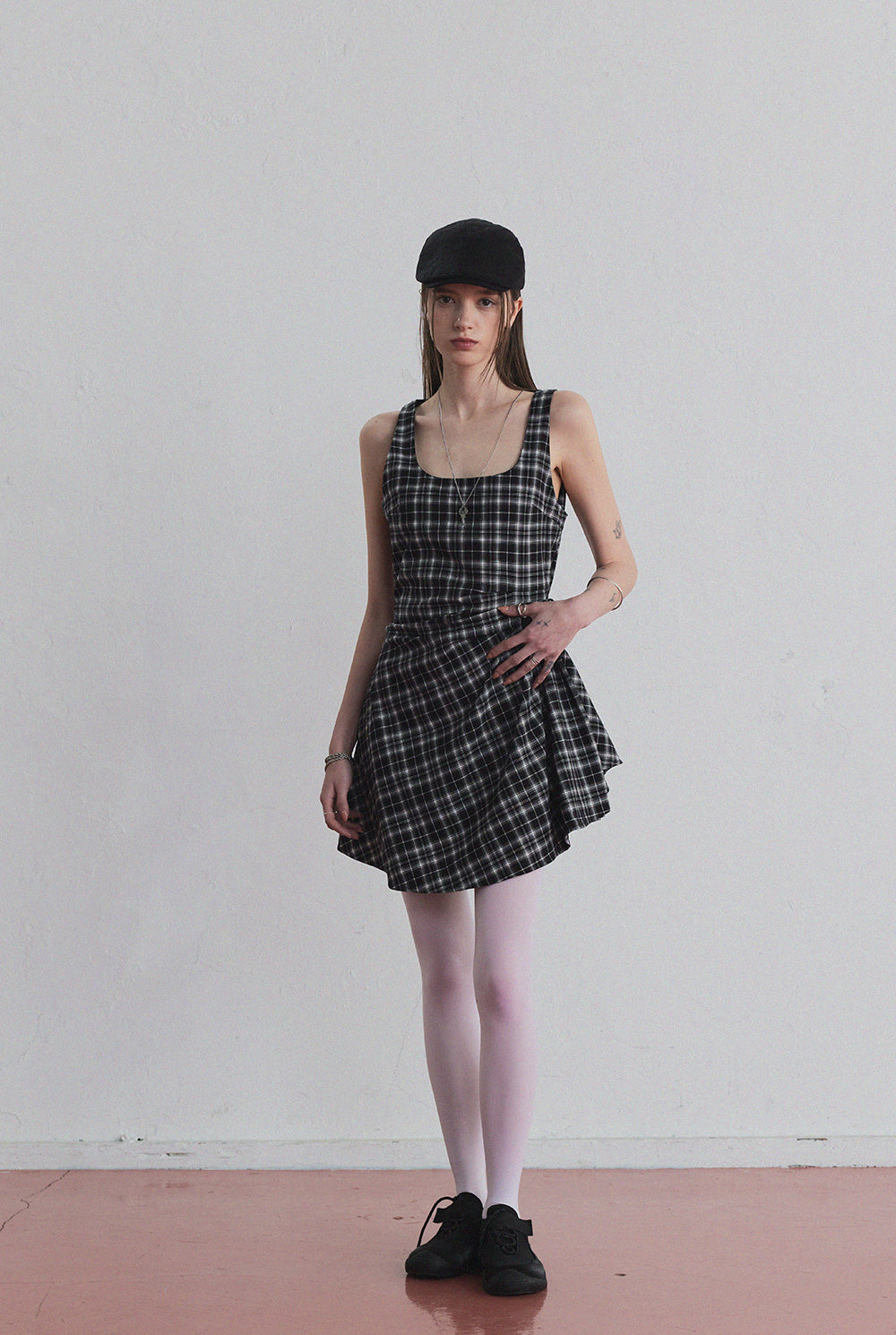 ● TWEE ● GROWHIDE Tuck Shirring Check Asymmetrical Dress Moan belt check asymmetrical dress