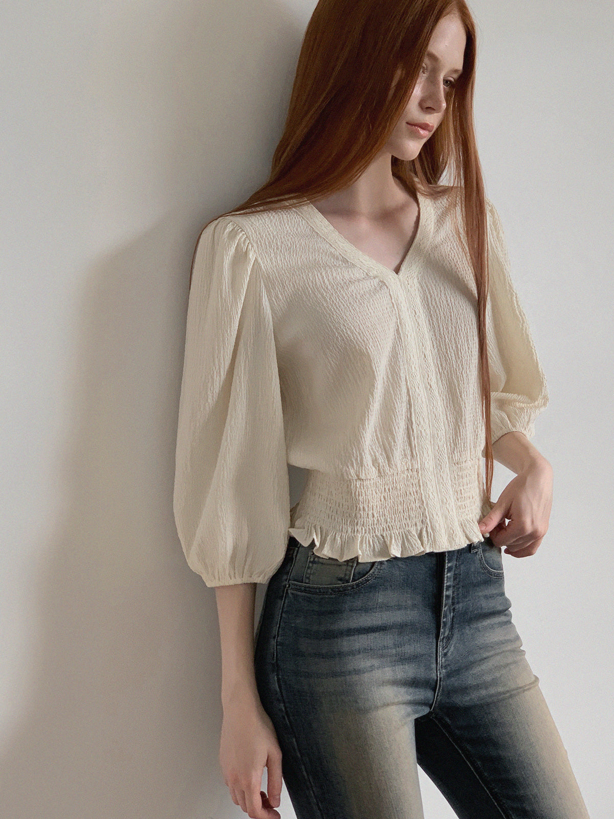 [TWEE] Berit Smocked Wrinkle Blouse