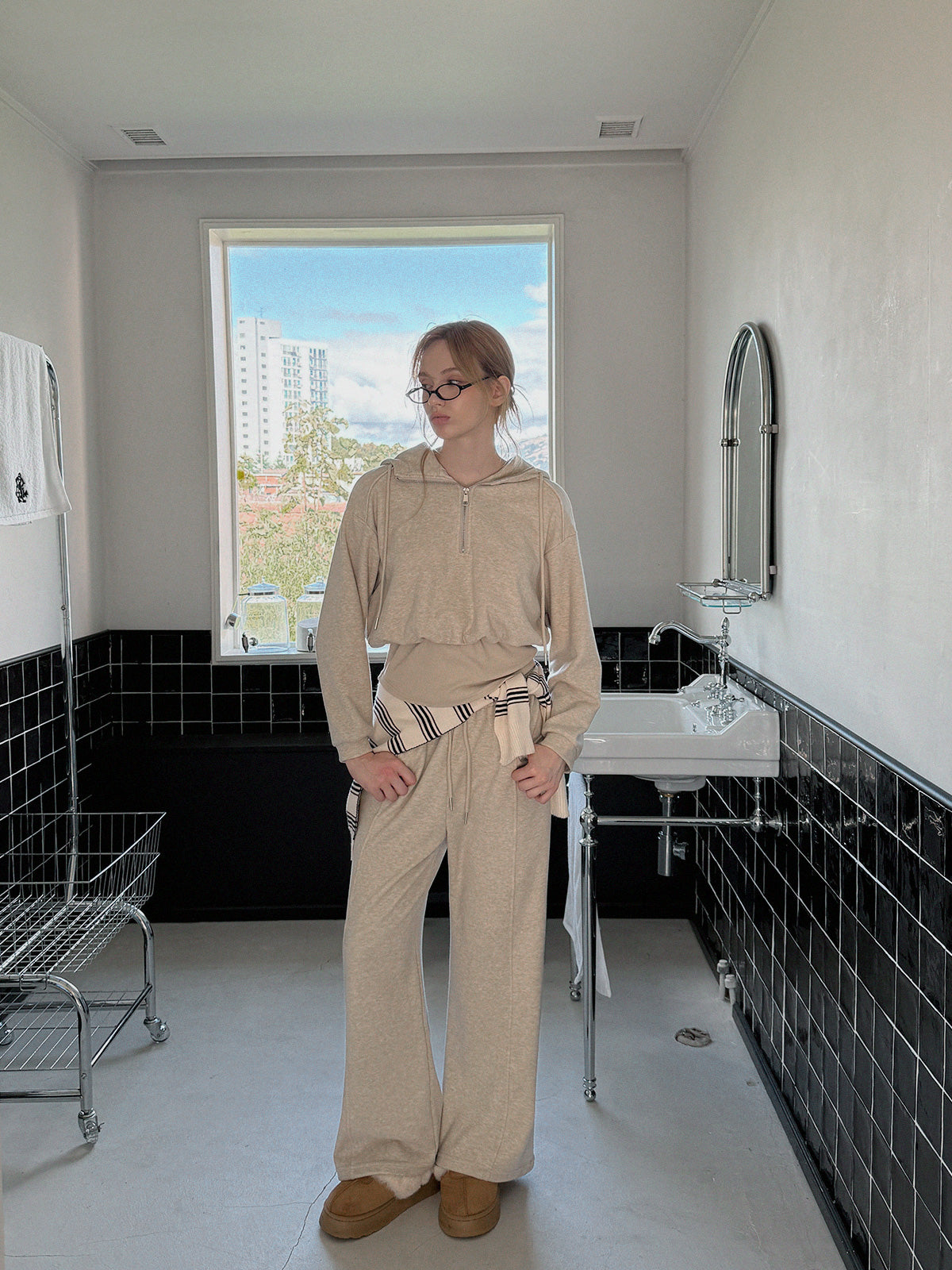 [TWEE] Lonton Schicht-Sweatshirt mit halbem Reißverschluss und lange Hose mit breitem Bund