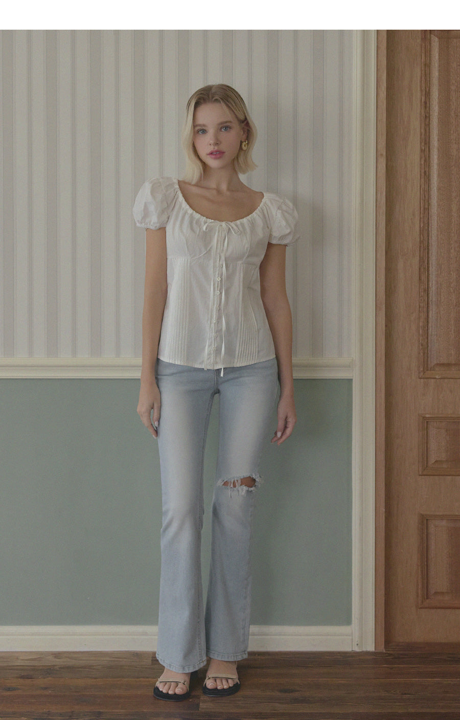 [TWEE] Euphoria puff short sleeve blouse