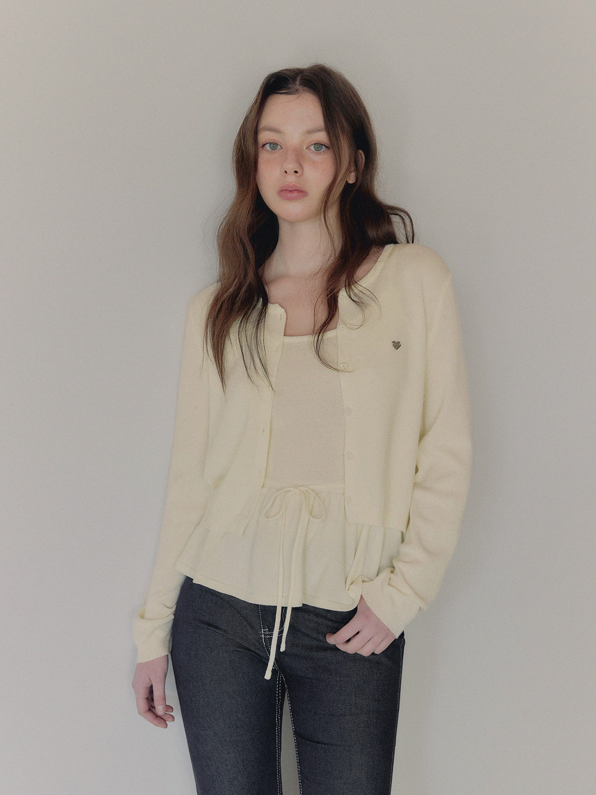 [TWEE] Aulde 喇叭无袖开衫套装