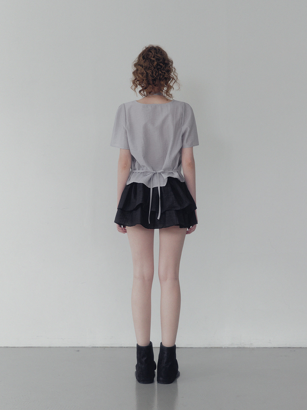[TWEE] Ind halter neck sleeveless & short sleeve blouse set