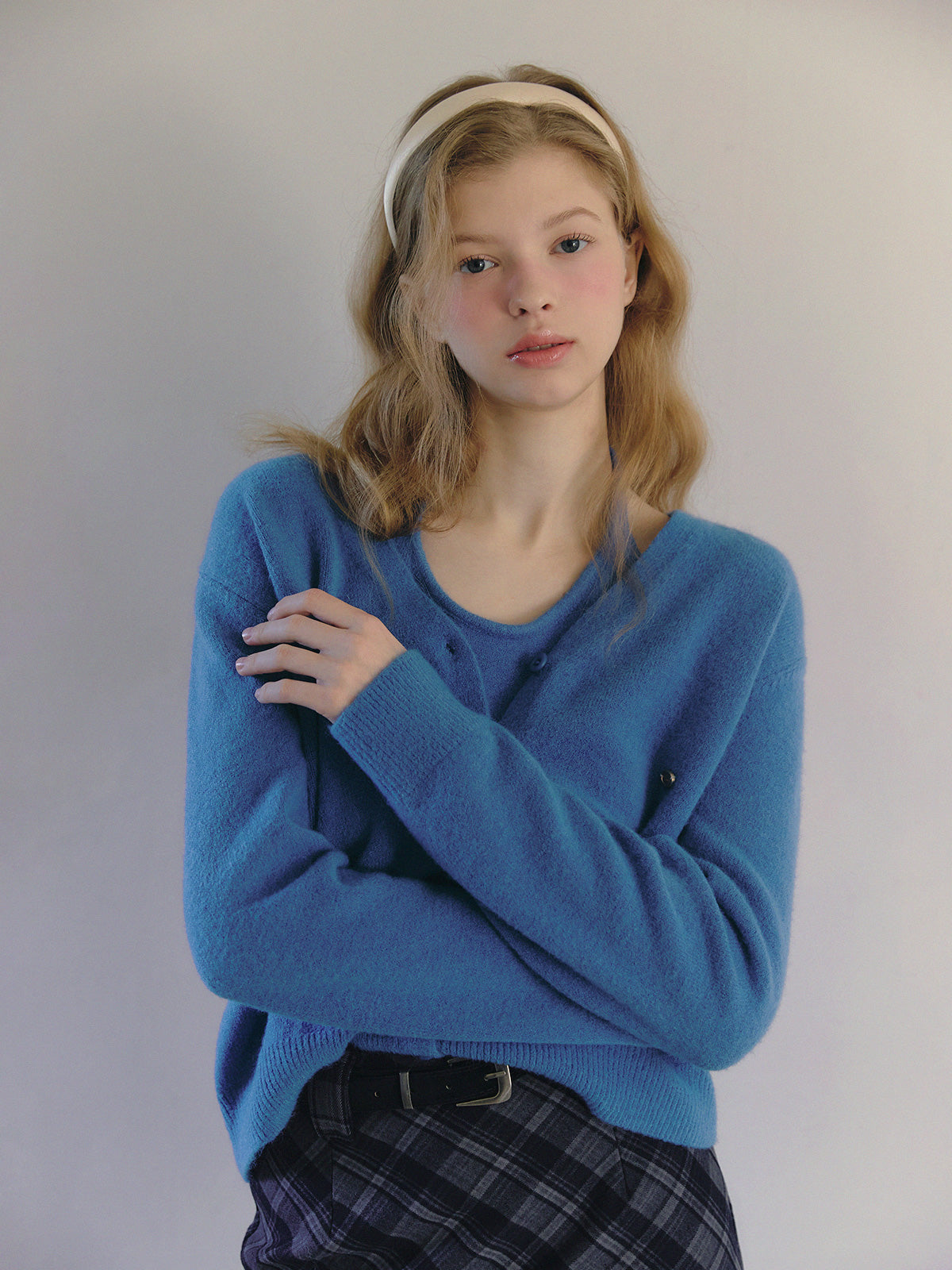 [TWEE]디아르 홀터 레이어드 니트