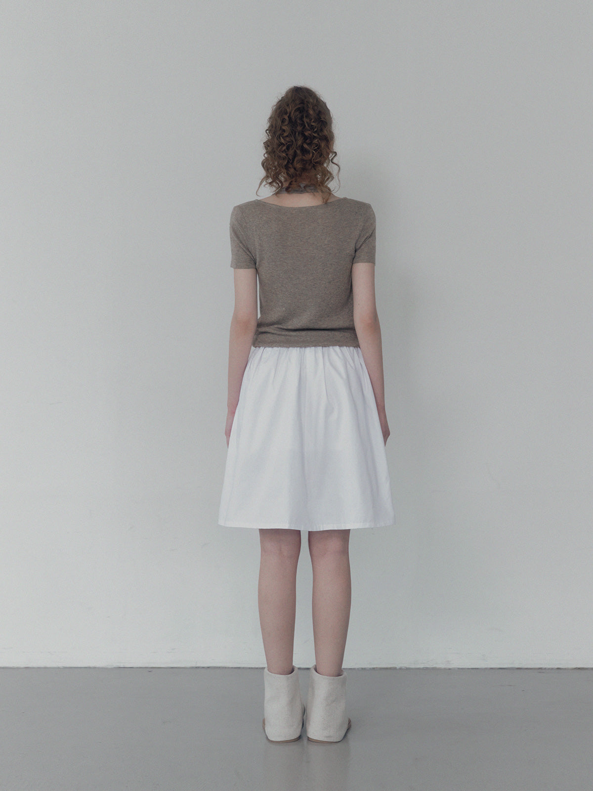 [TWEE] Eton pintuck back banding midi skirt