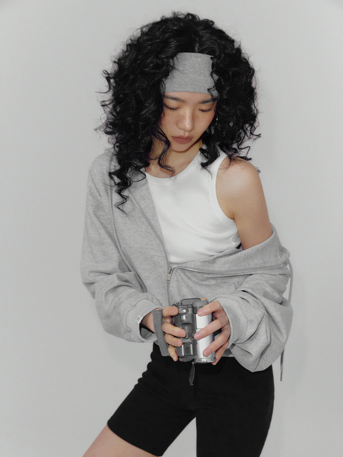 [TWEE] Alden Basic Long-Sleeve Hood Zip-Up