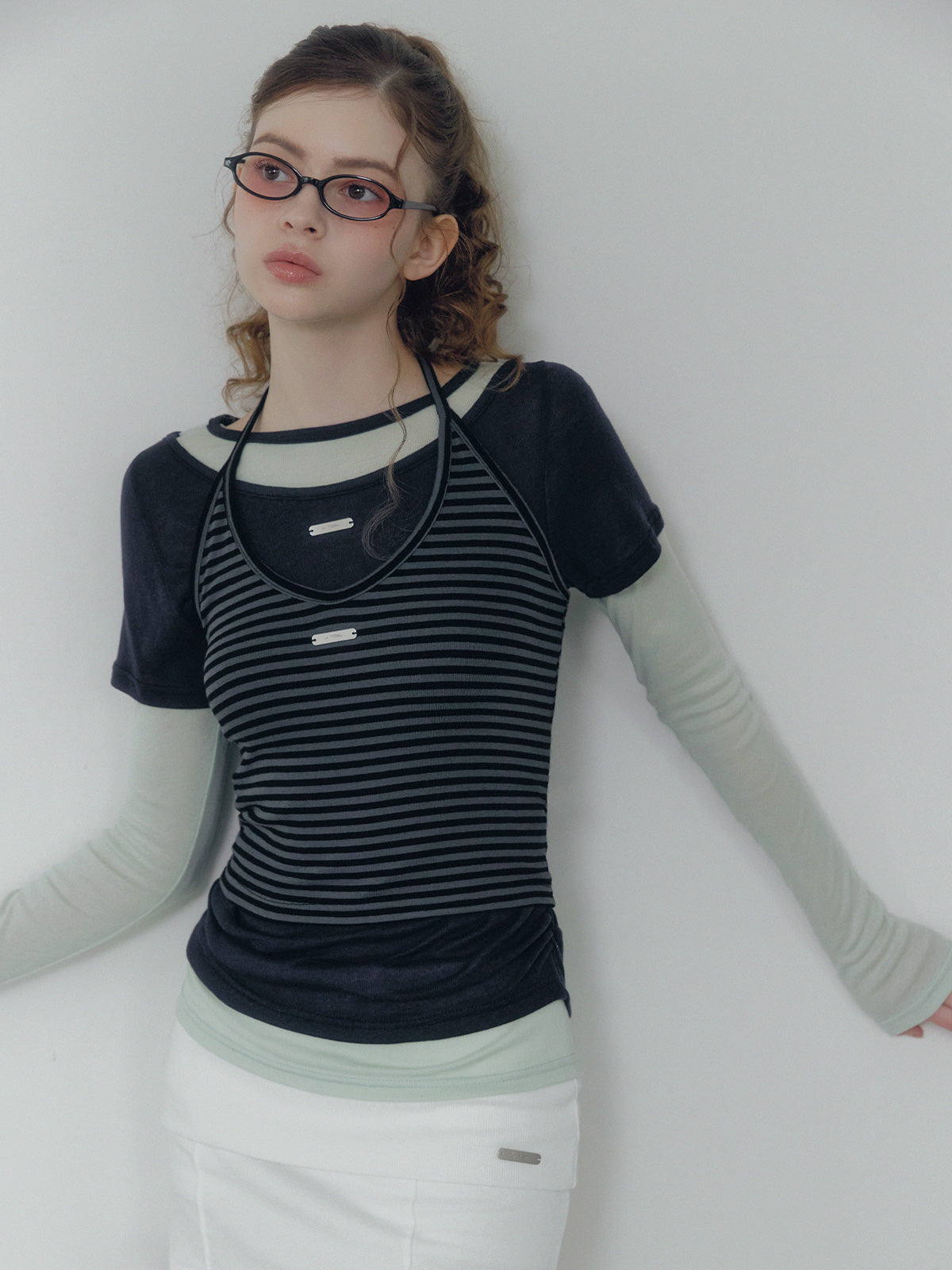[TWEE] Shuring contrast stripe halter neck sleeveless