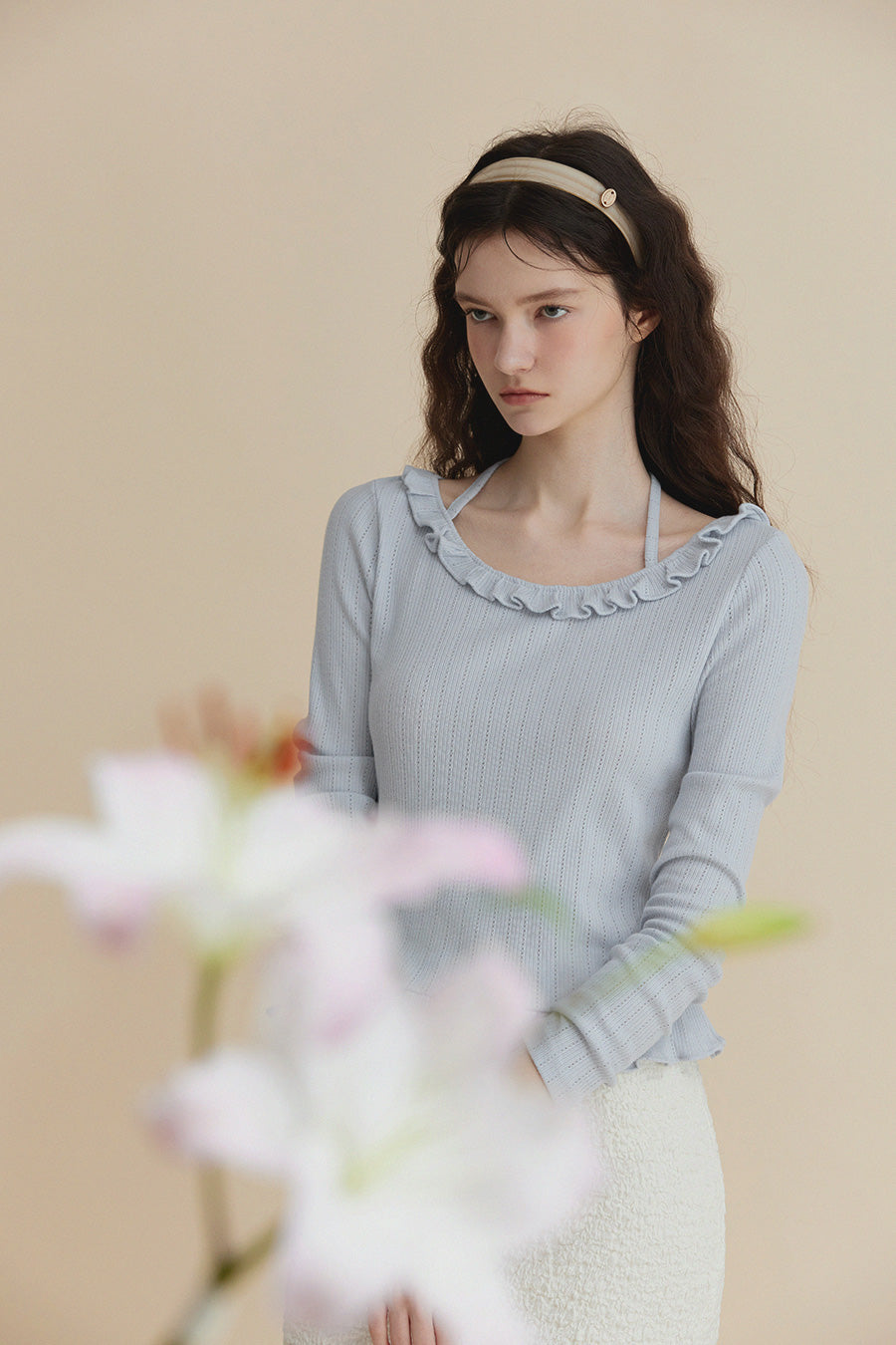 [TWEE] Bulet Halter Ruffle T-Shirt