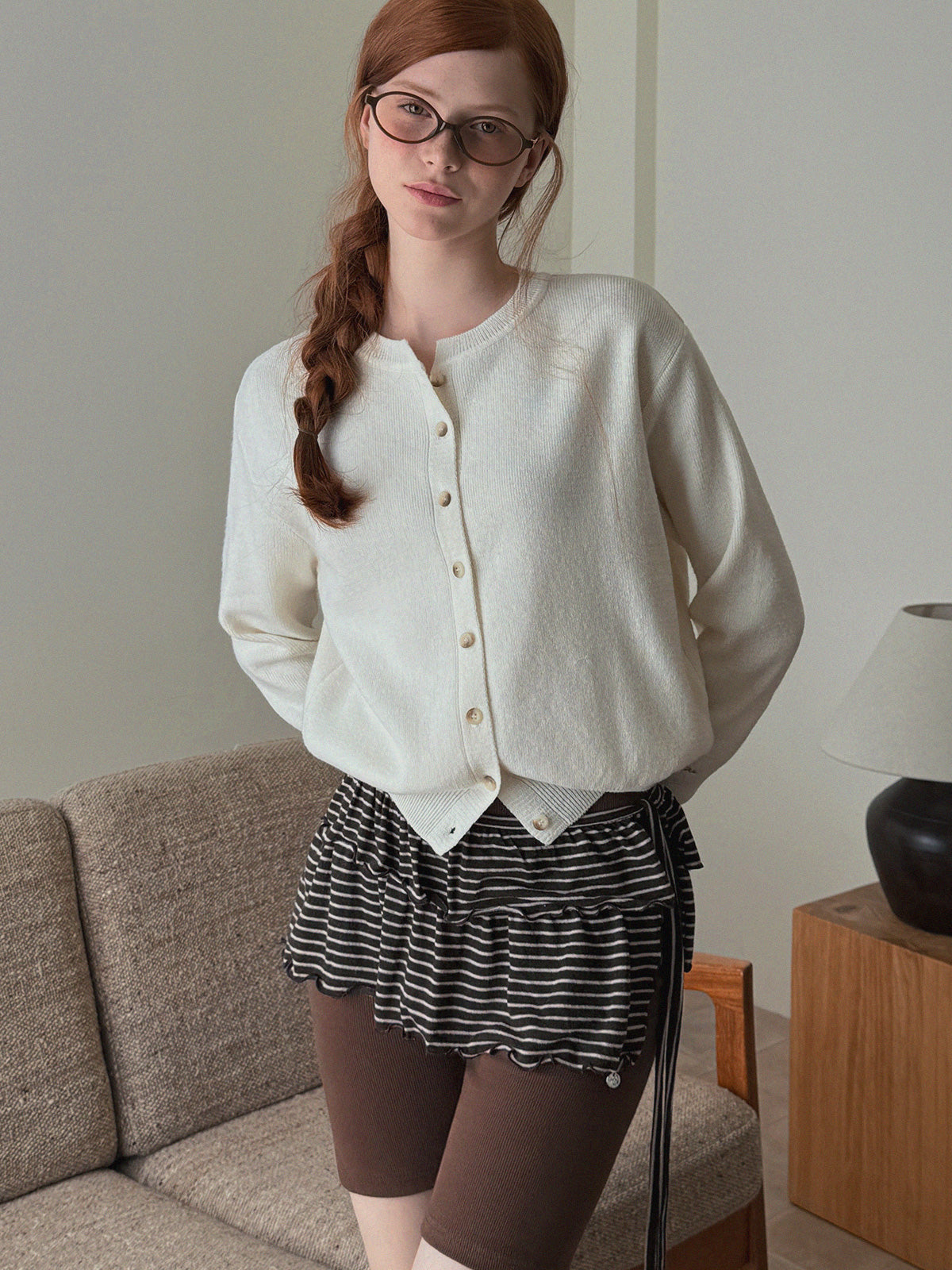 [TWEE] Shorty Embroidered Round Neck Long Sleeve Cardigan