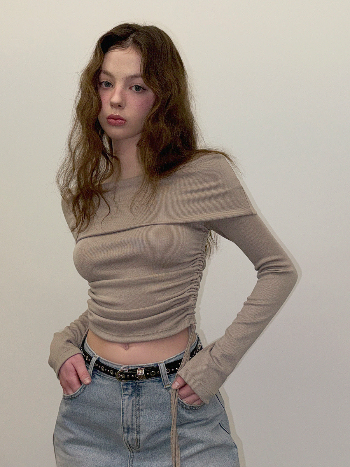 [TWEE] Dwin 2-Way Drape Strap Long Sleeve Tee