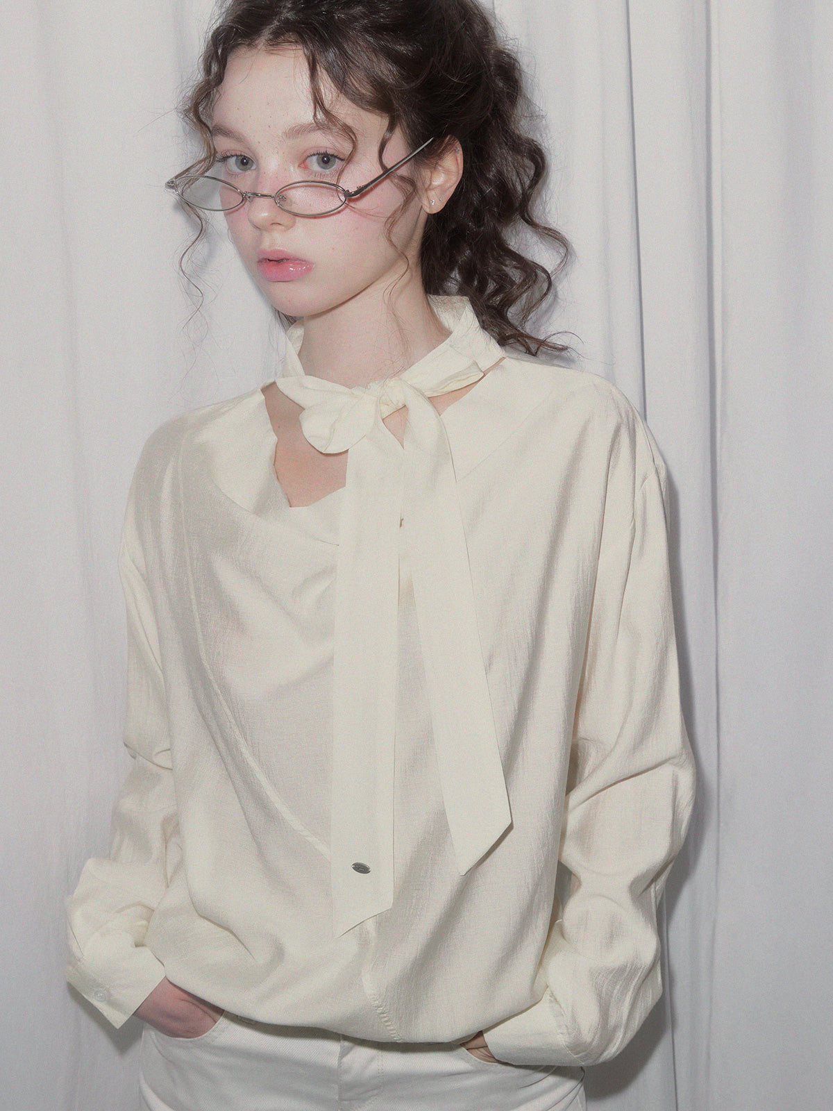 [TWEE] Eton drape strap long sleeve blouse