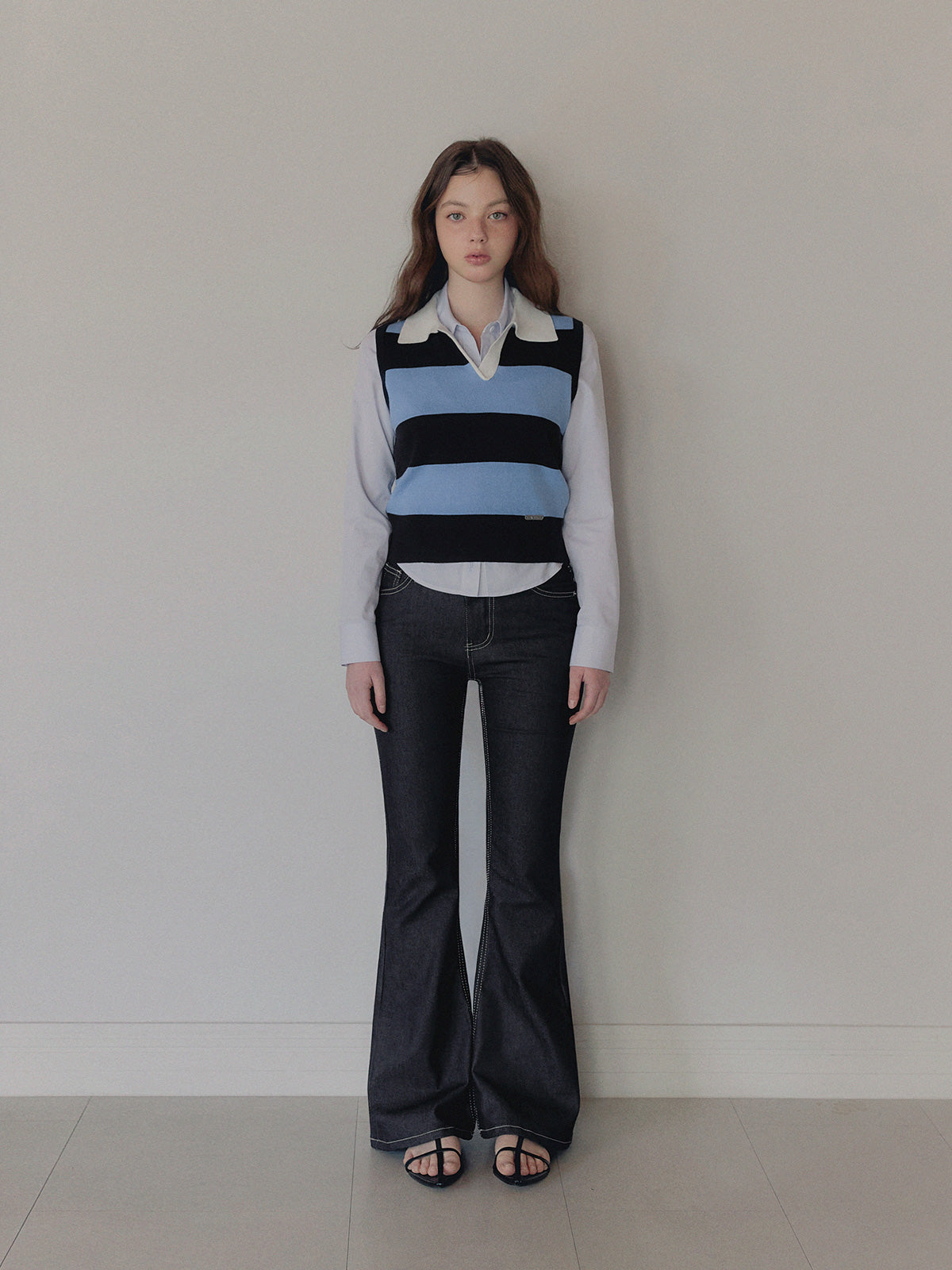 [TWEE] Curtin领条纹撞色无袖针织衫