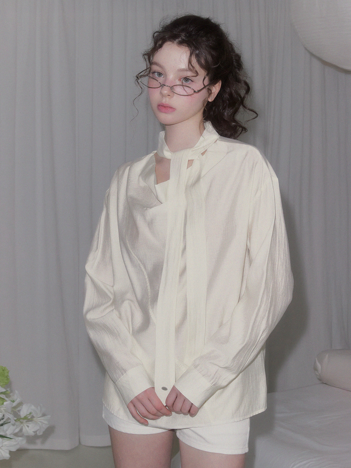 [TWEE] Eton drape strap long sleeve blouse