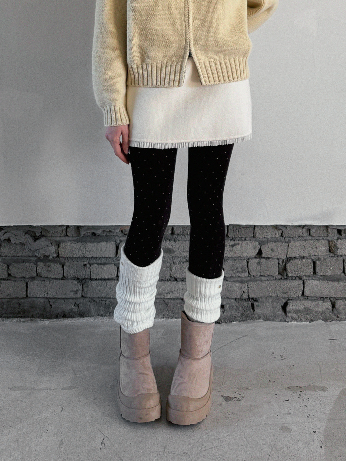 [TWEE] 뷰렌 레이어드 니트 밴딩 미니스커트