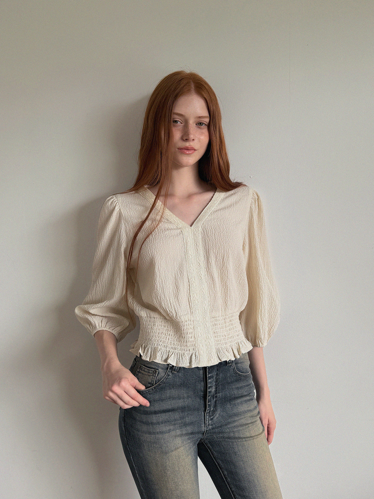 [TWEE] Berit Smocked Wrinkle Blouse
